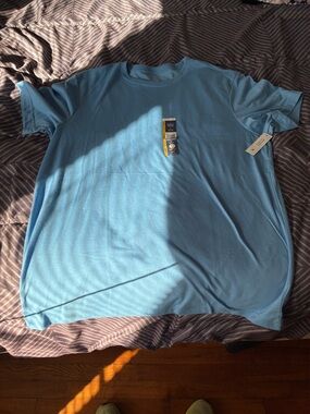 George Men's Crewneck T-Shirt in Sky Blue